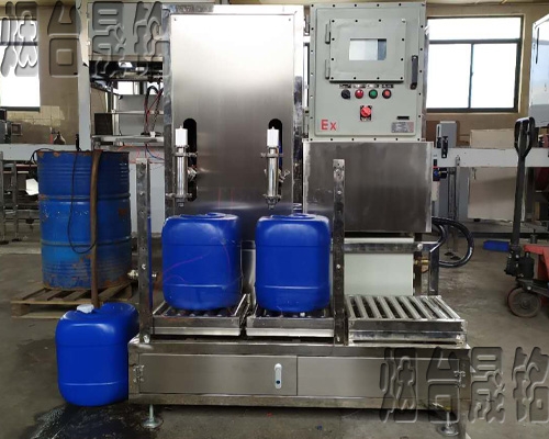 潤滑油自動定量裝（zhuāng）桶設備