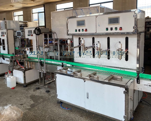 全自動液體定量灌裝生產線（xiàn）